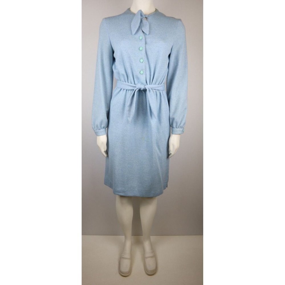 VINTAGE 60s WOMEN'S LIGHT BLUE LONG SLEEVE BELTED DRESS - LIZ PETITES - SIZE PS